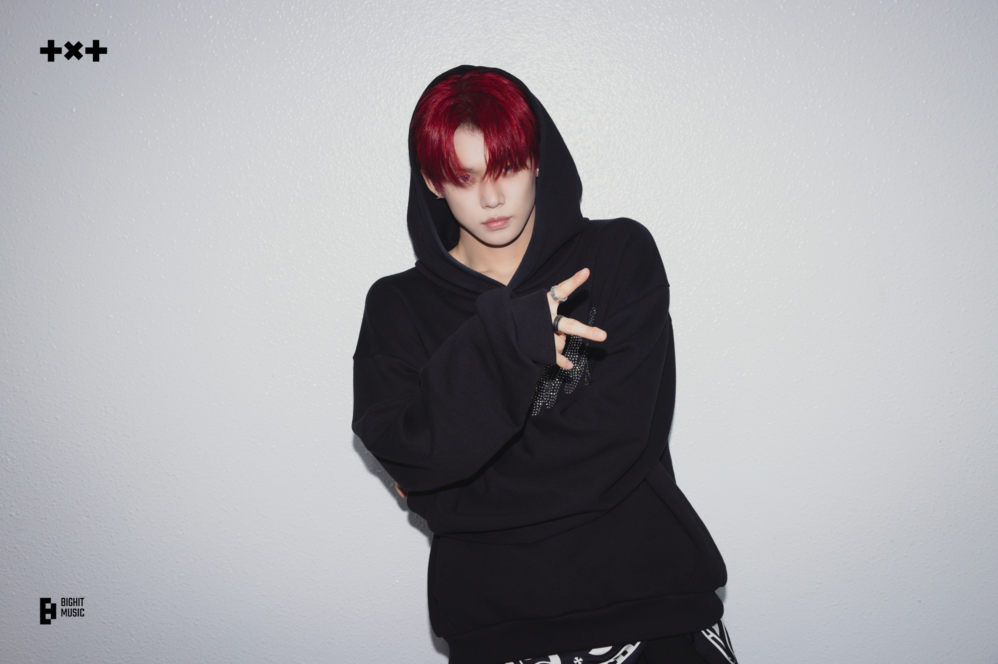 然竣 (TOMORROW X TOGETHER)的幕后花絮