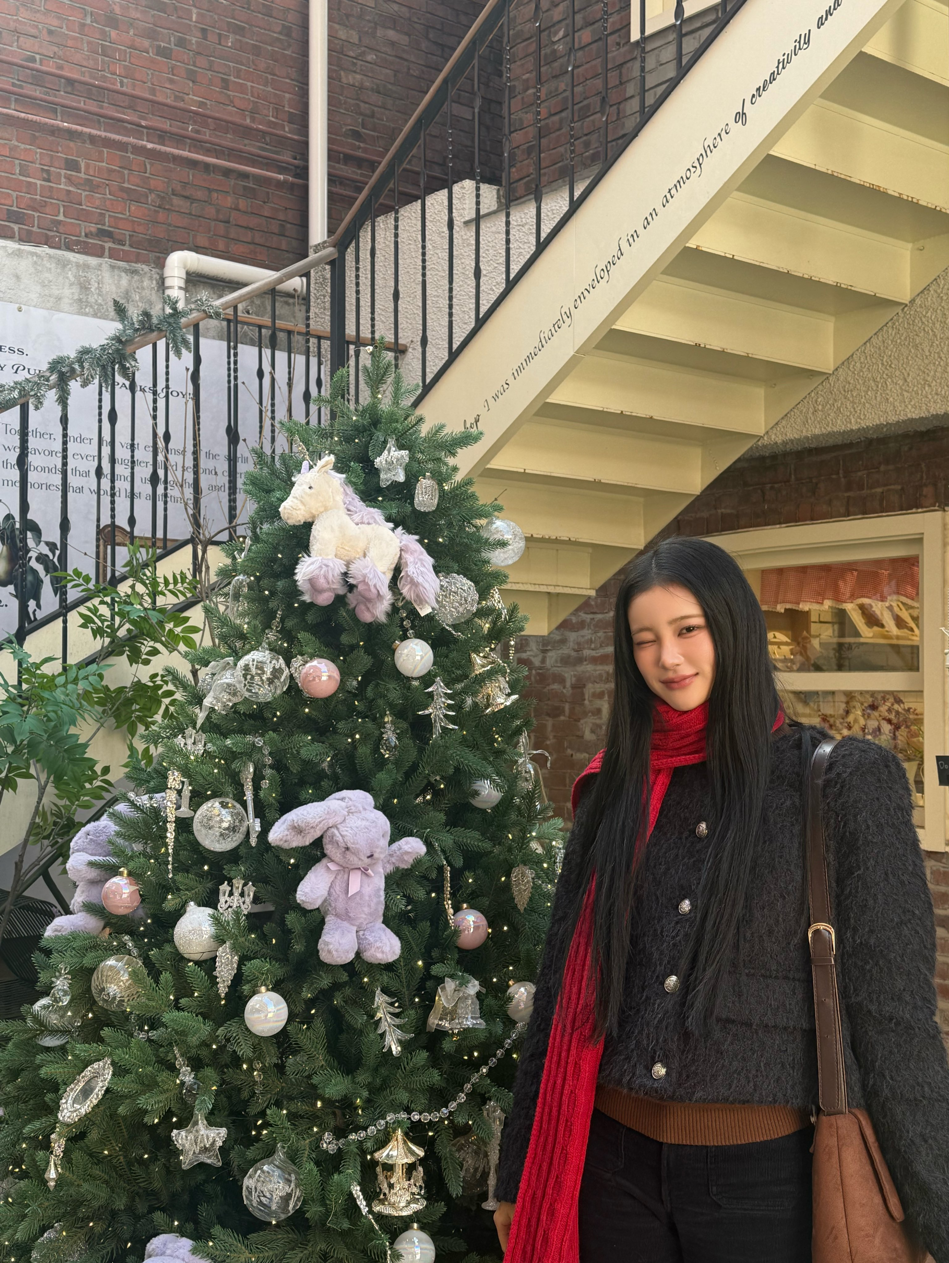 Recent activity shot of Sakurai Miu (ME:I)