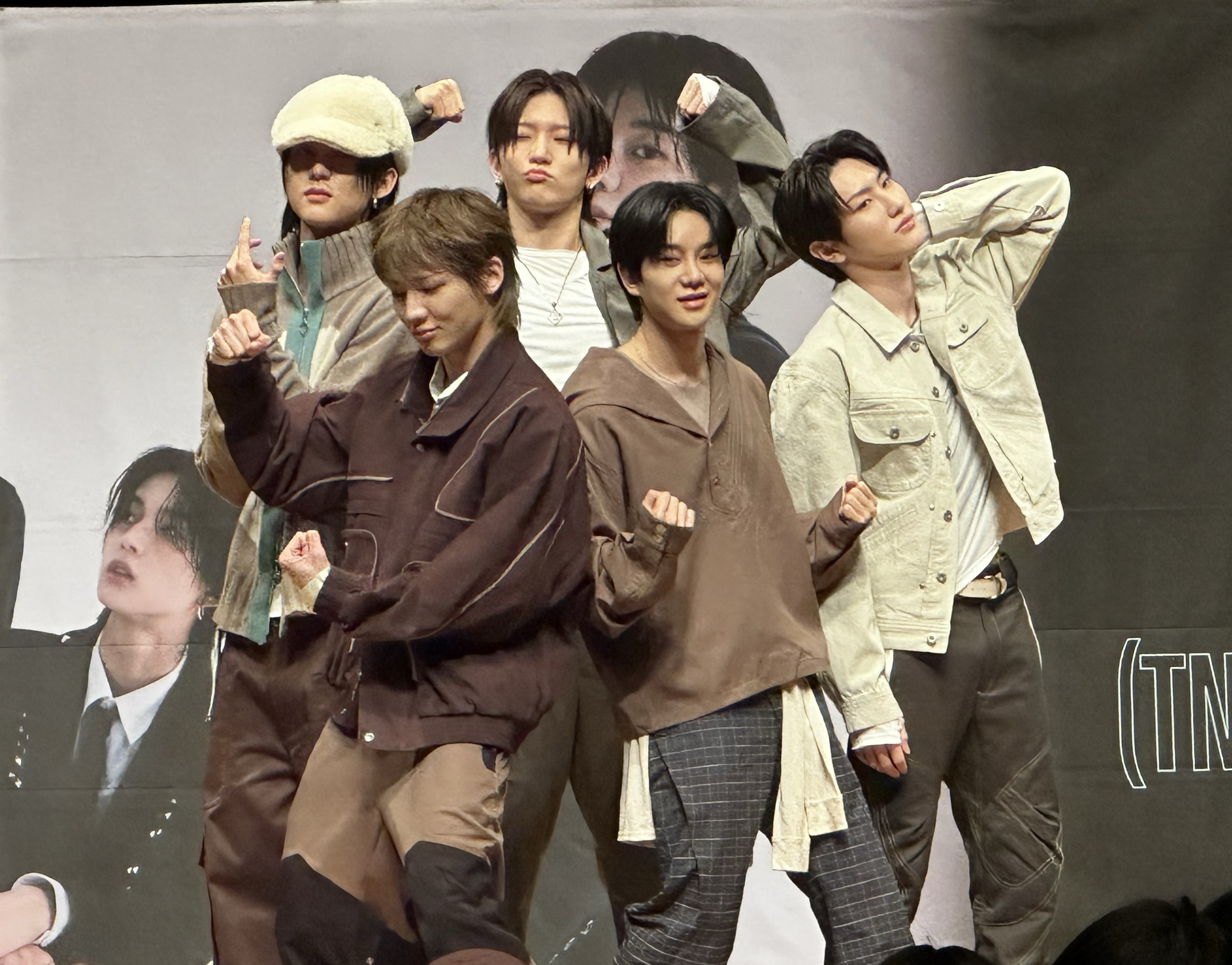 Behind-the-scenes cut of TNX