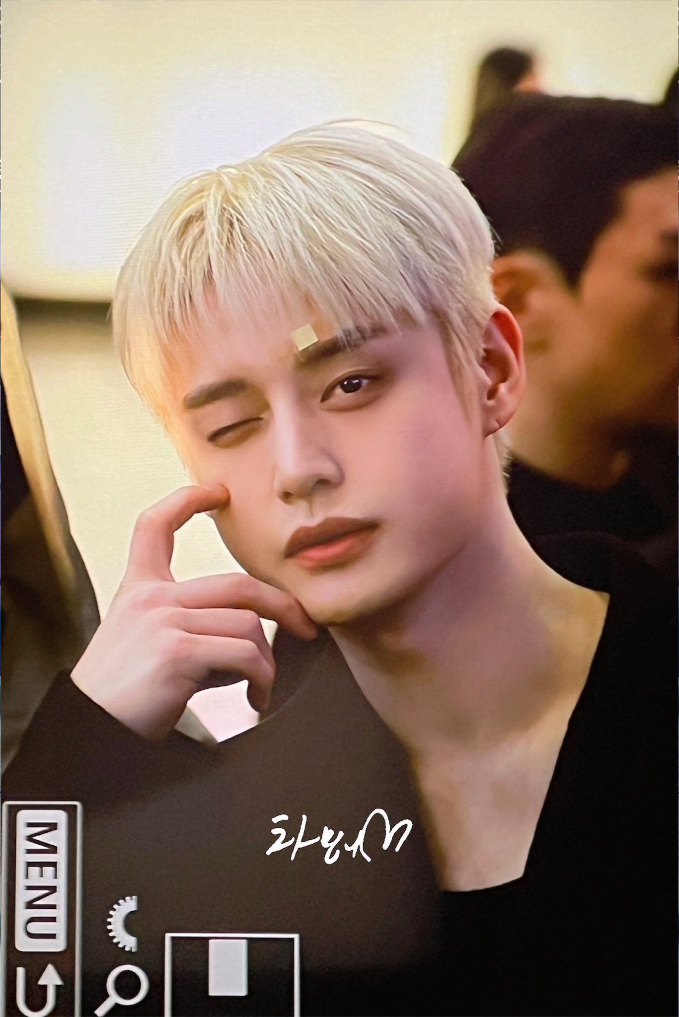 Recent activity shot of Kim Jiwoong (ZEROBASEONE)