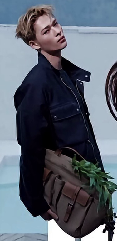 Recent activity shot of NI-KI (ENHYPEN)