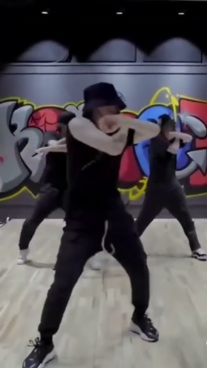 강다니엘의 비하인드 컷