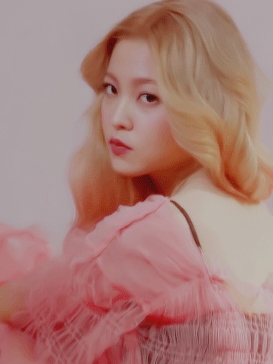 Latest photo of Yeri (Red Velvet)
