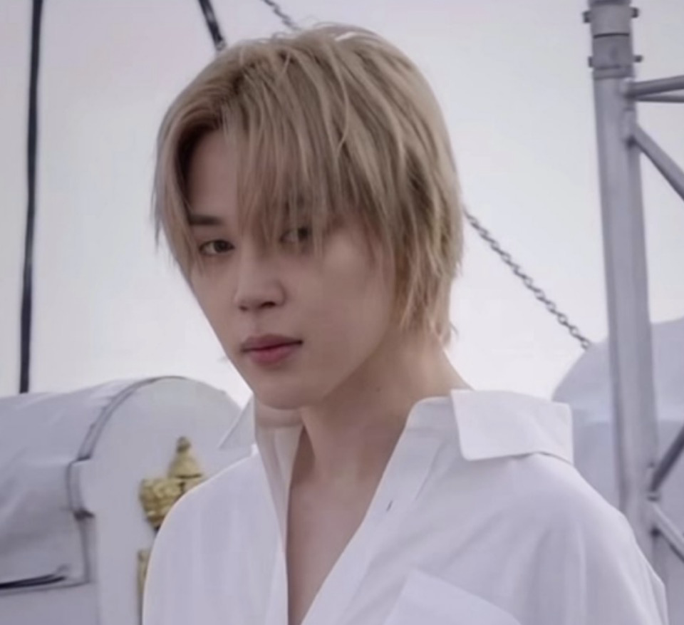 Foto aktivitas terbaru Jimin (BTS)