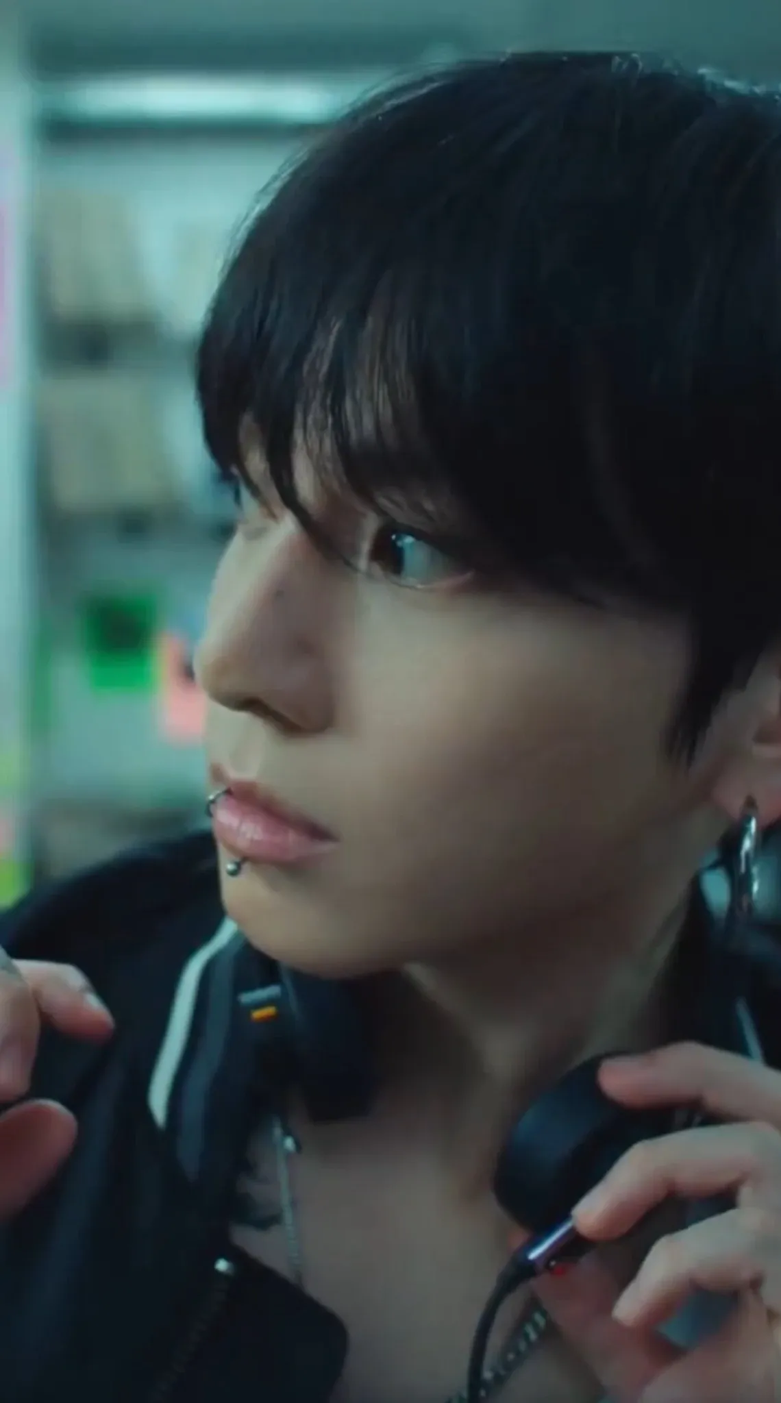 Today's most popular wallpaper in the Jungkook (BTS) community