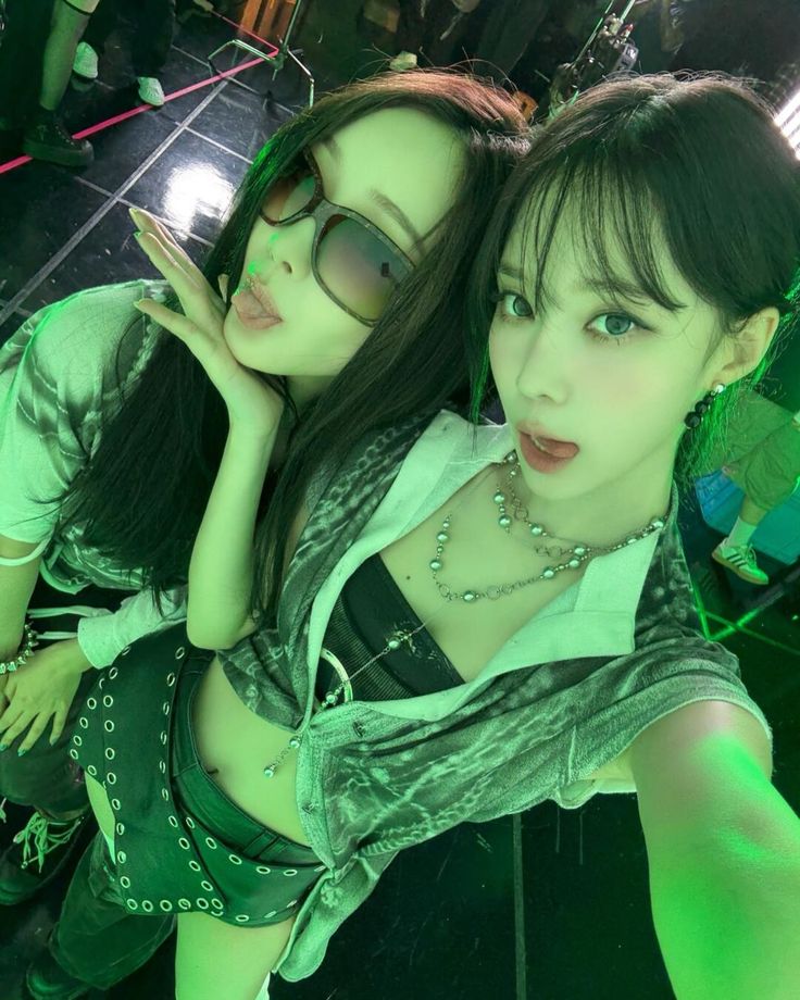 Foto aktivitas terbaru Giselle (aespa)