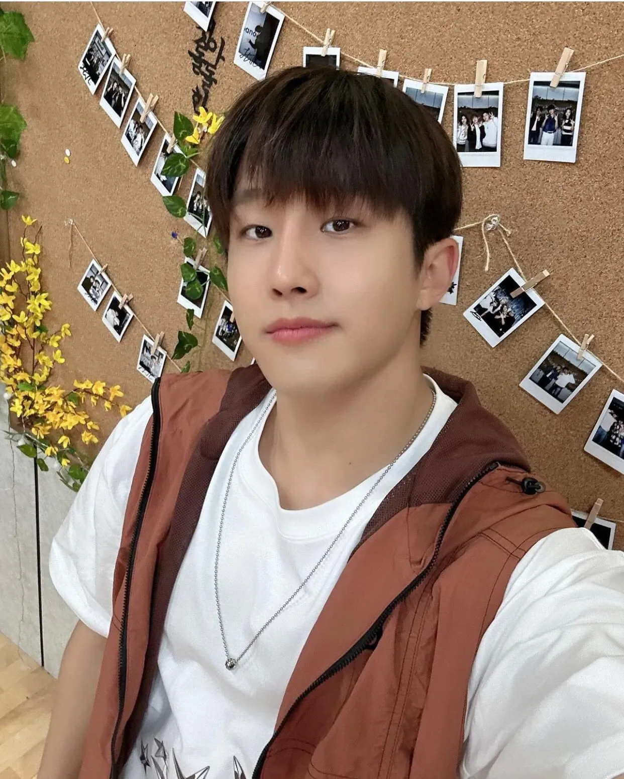 A moment captured by Jinjin (ASTRO)'s fan