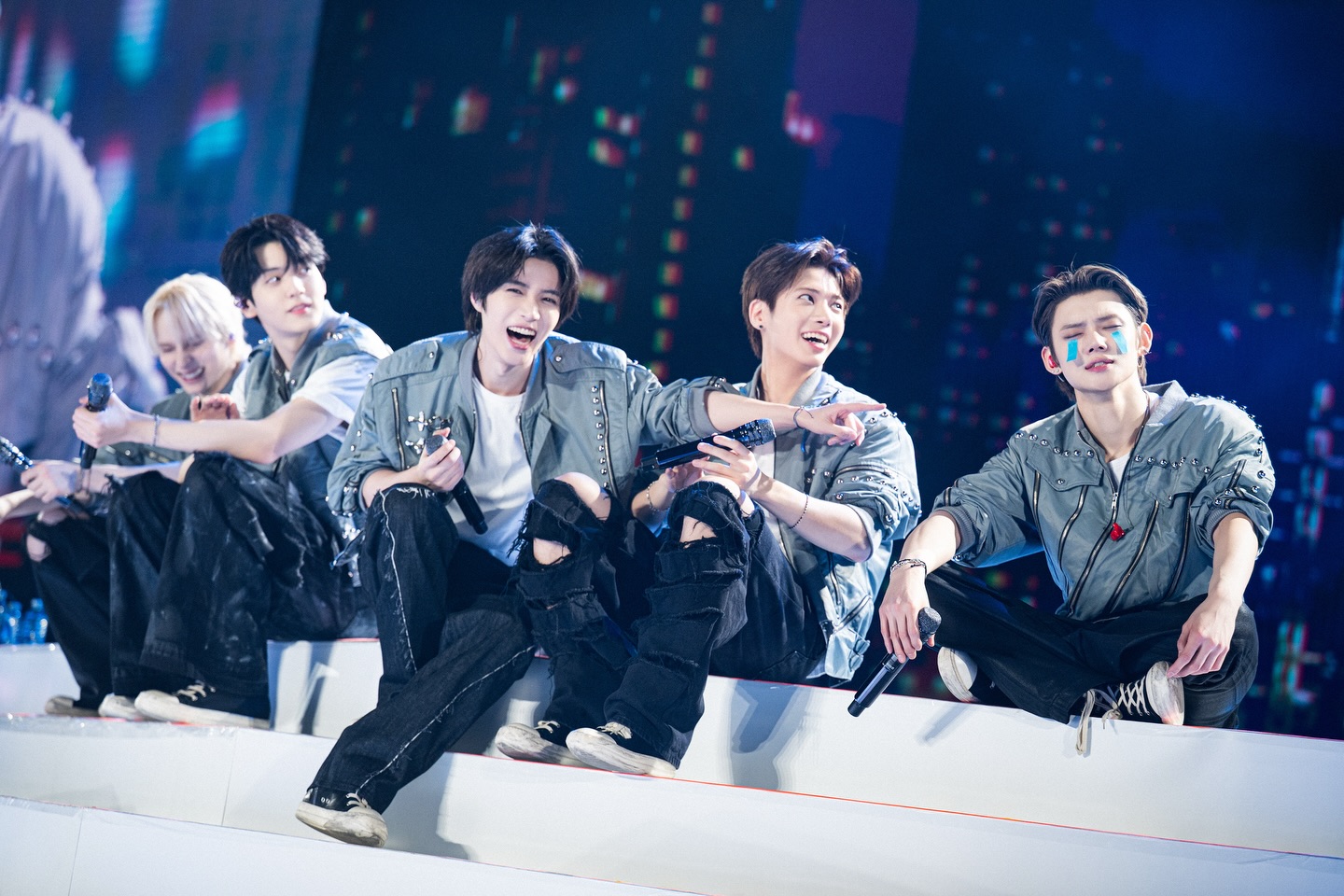 A moment captured by TOMORROW X TOGETHER's fan