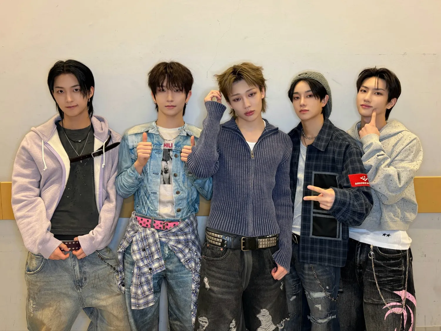 TNX的最新活动照片