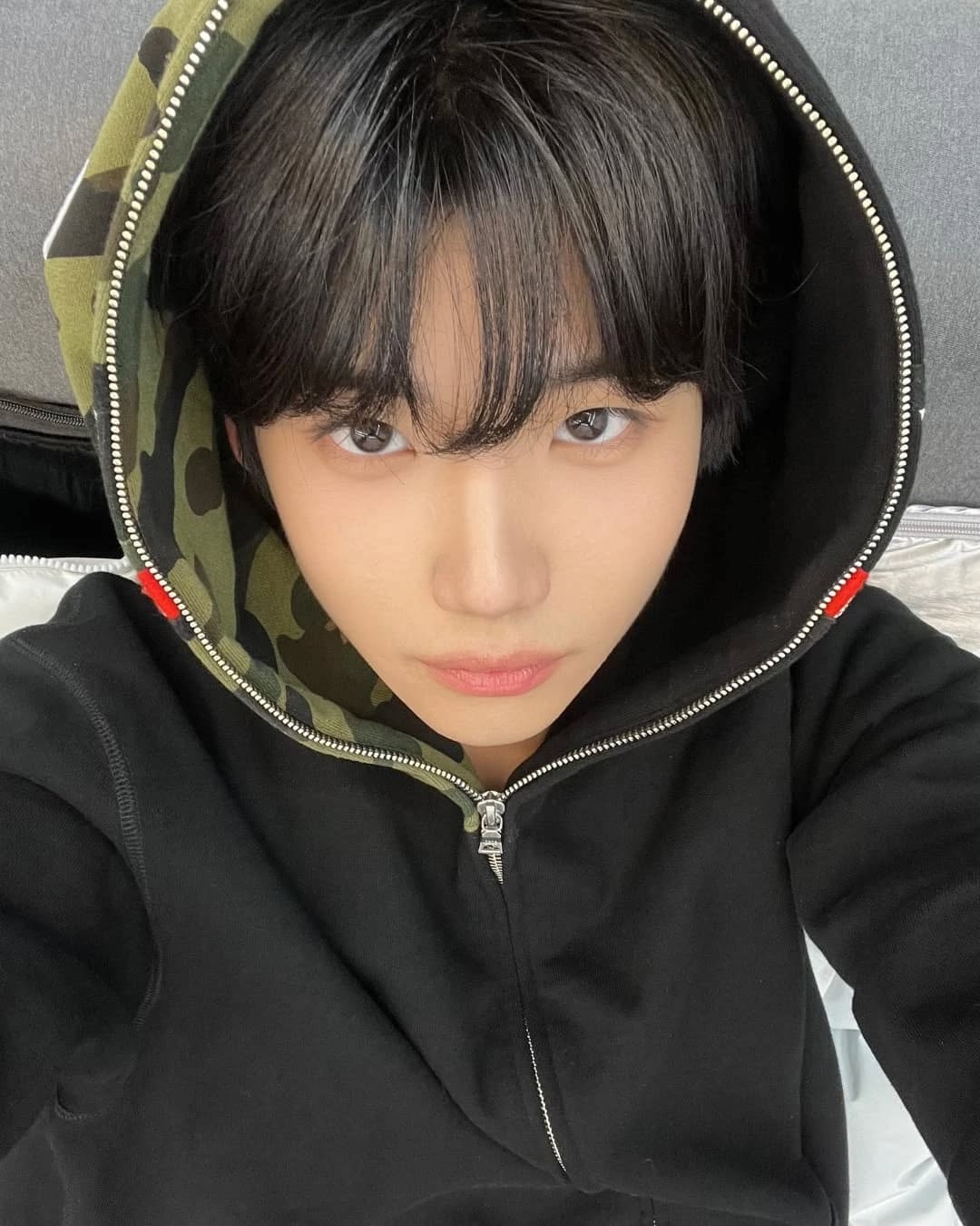 Recent activity shot of Sakurada Kenshin (CLOSE YOUR EYES)