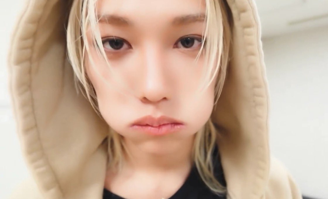 A moment captured by Felix (Stray Kids)'s fan