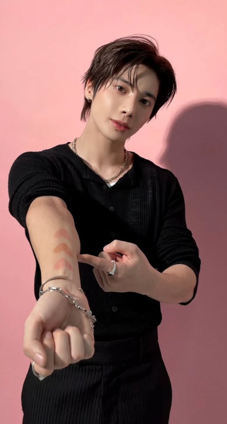 太显 (TOMORROW X TOGETHER)的最新活动照片