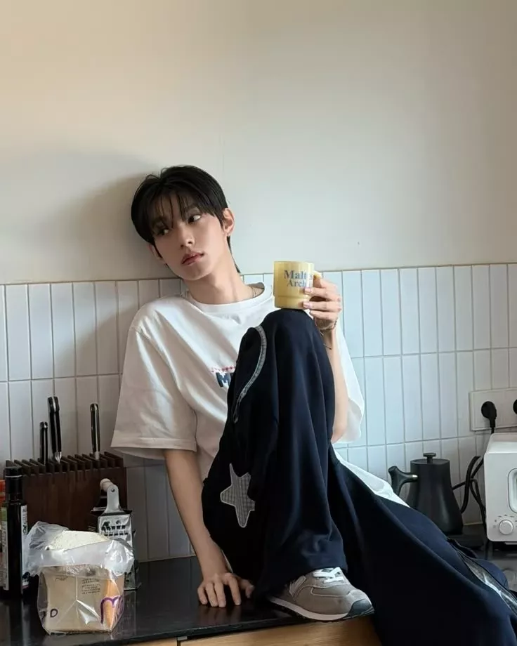 Behind-the-scenes cut of Chuei Liyu