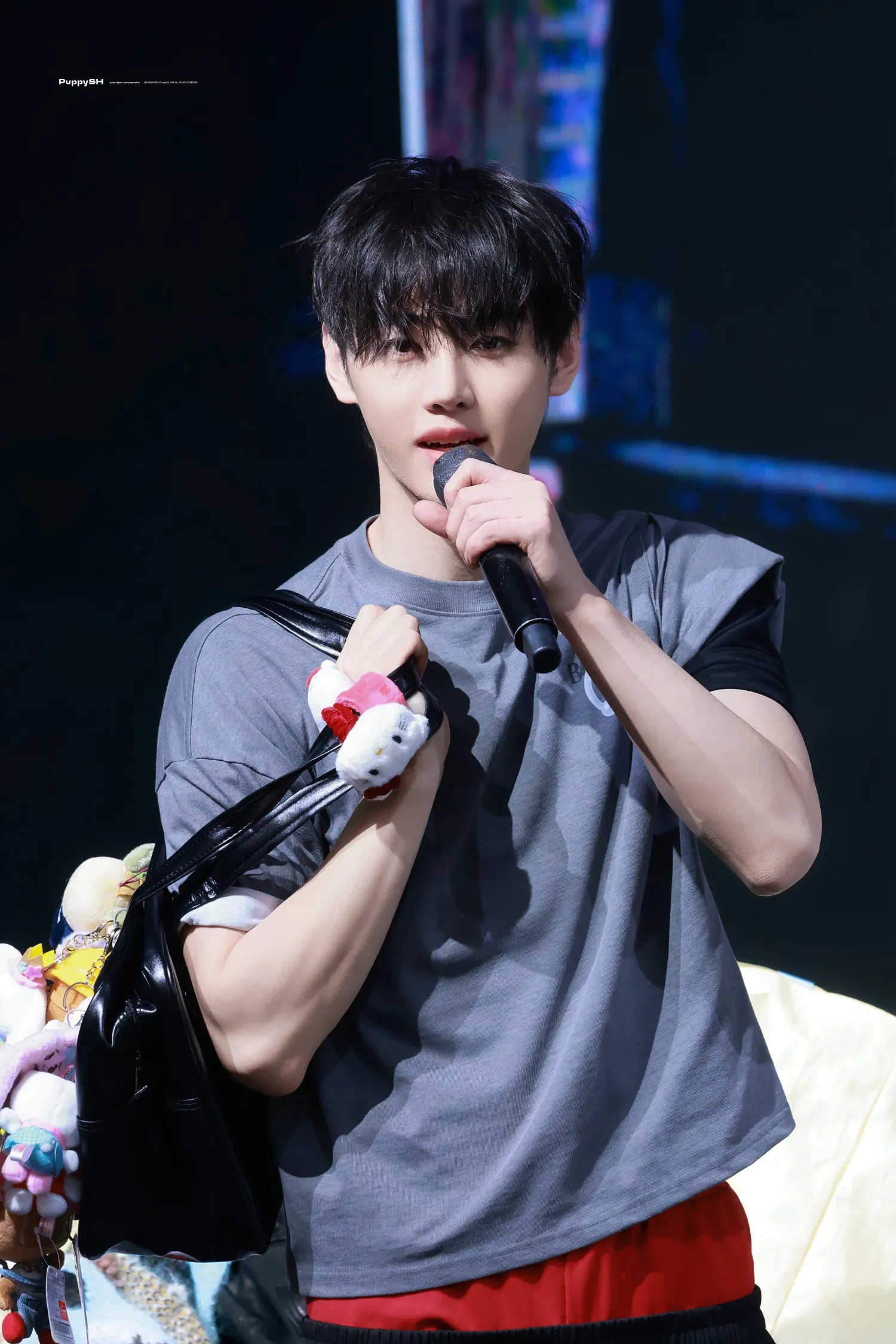 Latest photo of Sunghoon (ENHYPEN)