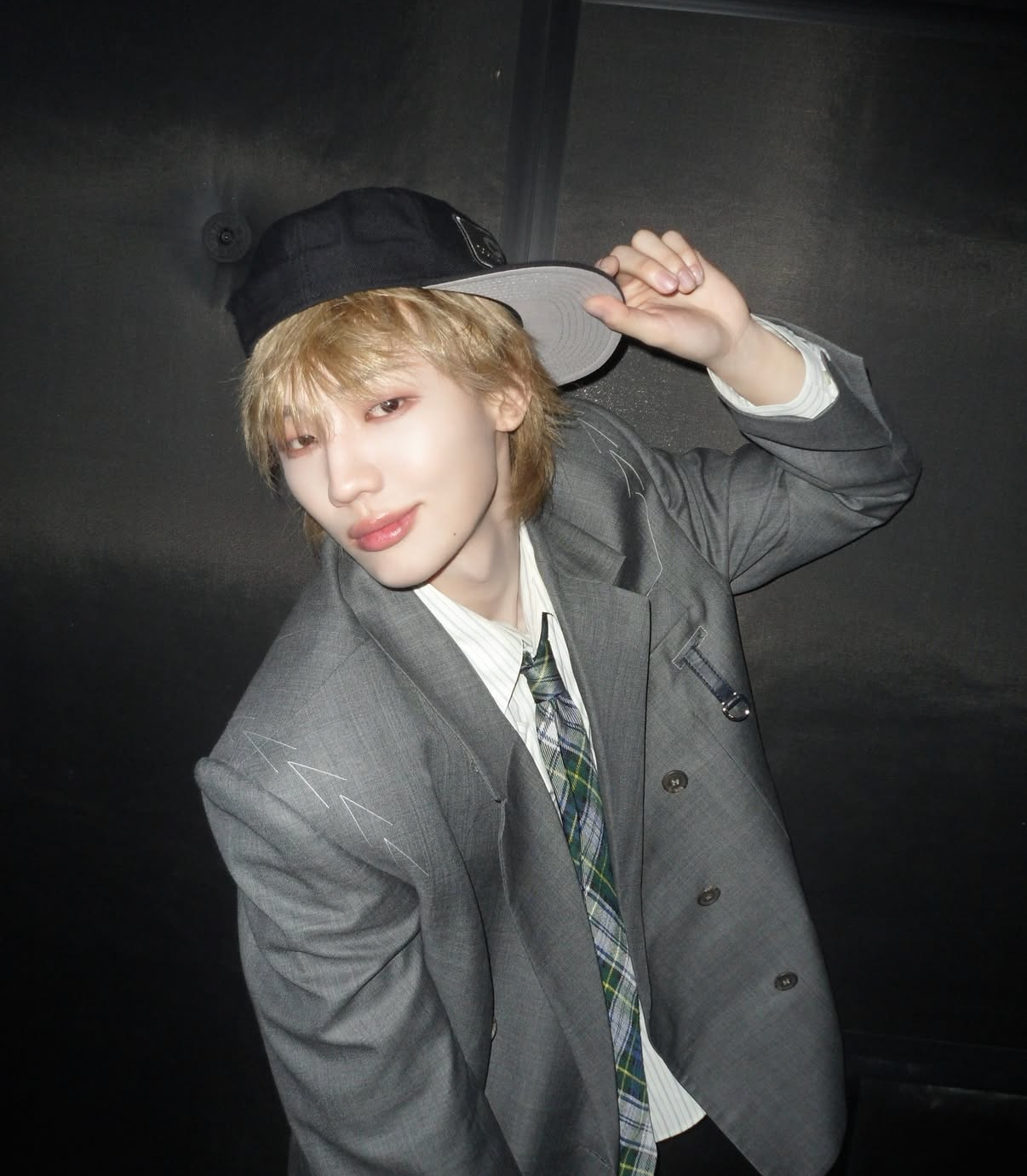 A moment captured by Junhyeok (TNX)'s fan