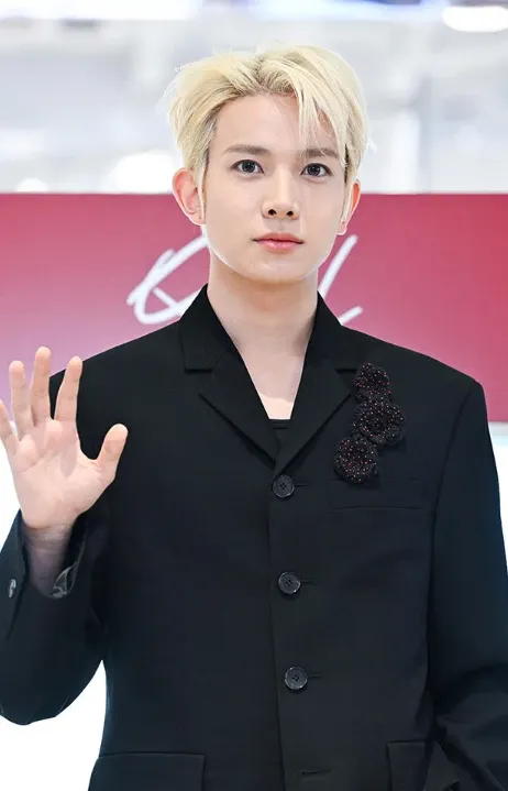 에반의 비하인드 컷