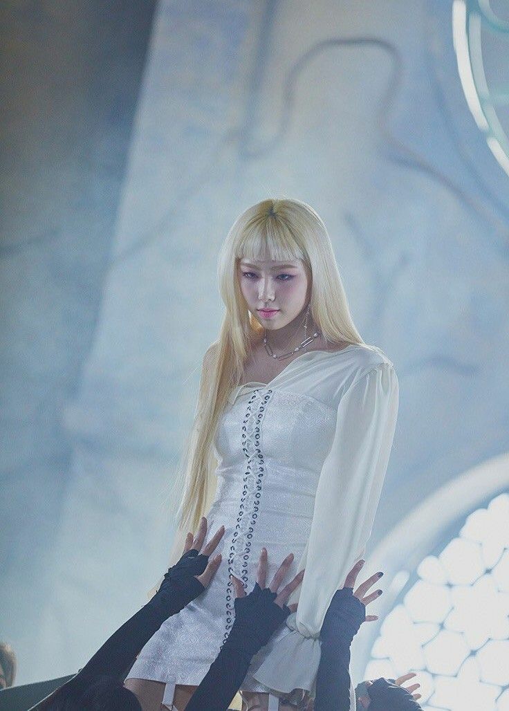 Latest photo of IREH (PURPLE K!SS)