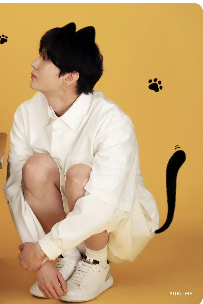 Recent activity shot of LEO (VIXX)