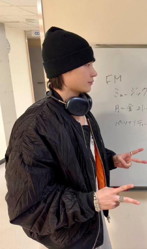 Recent activity shot of Nicholas (&TEAM)