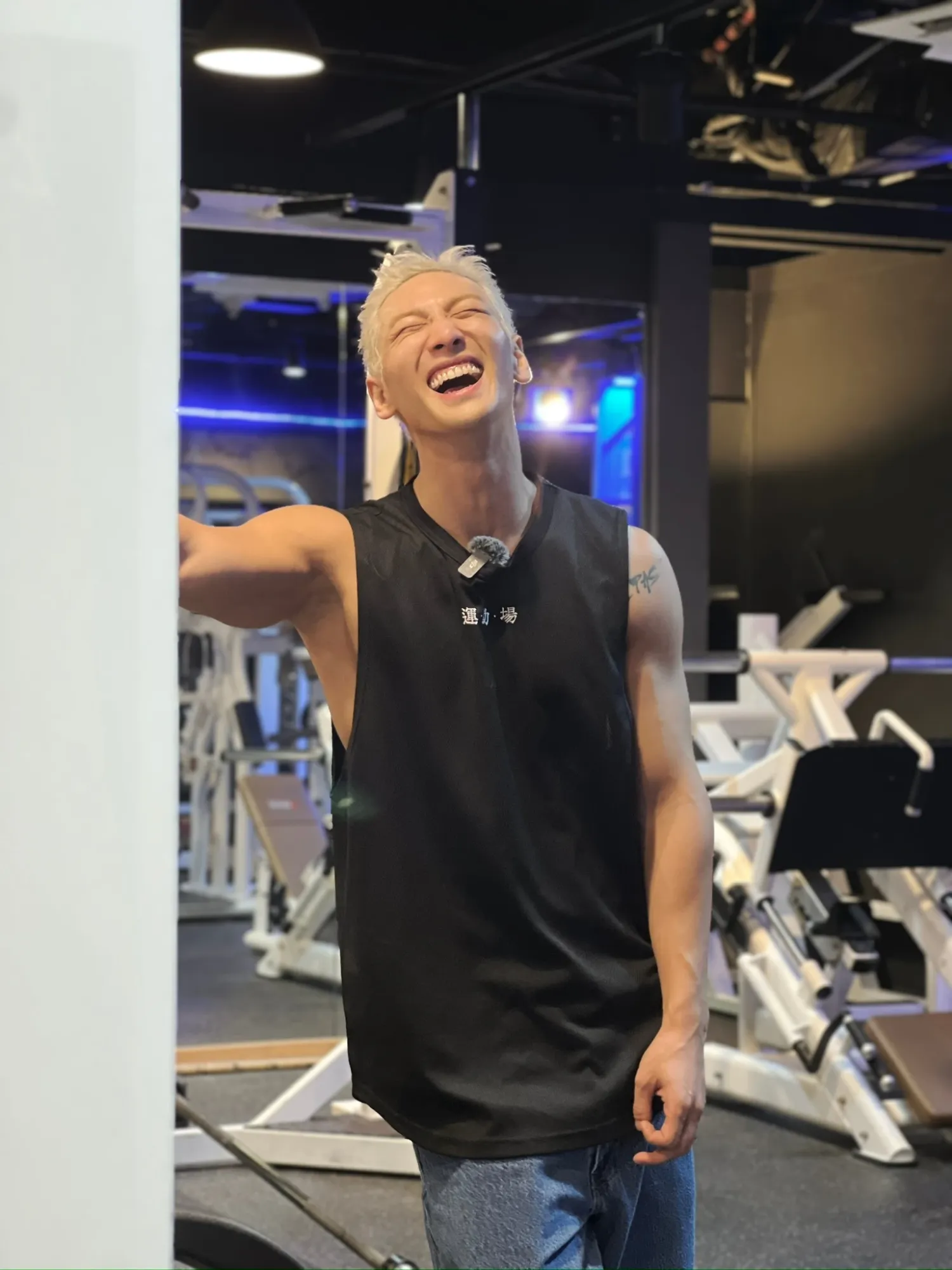 Foto aktivitas terbaru Baekho