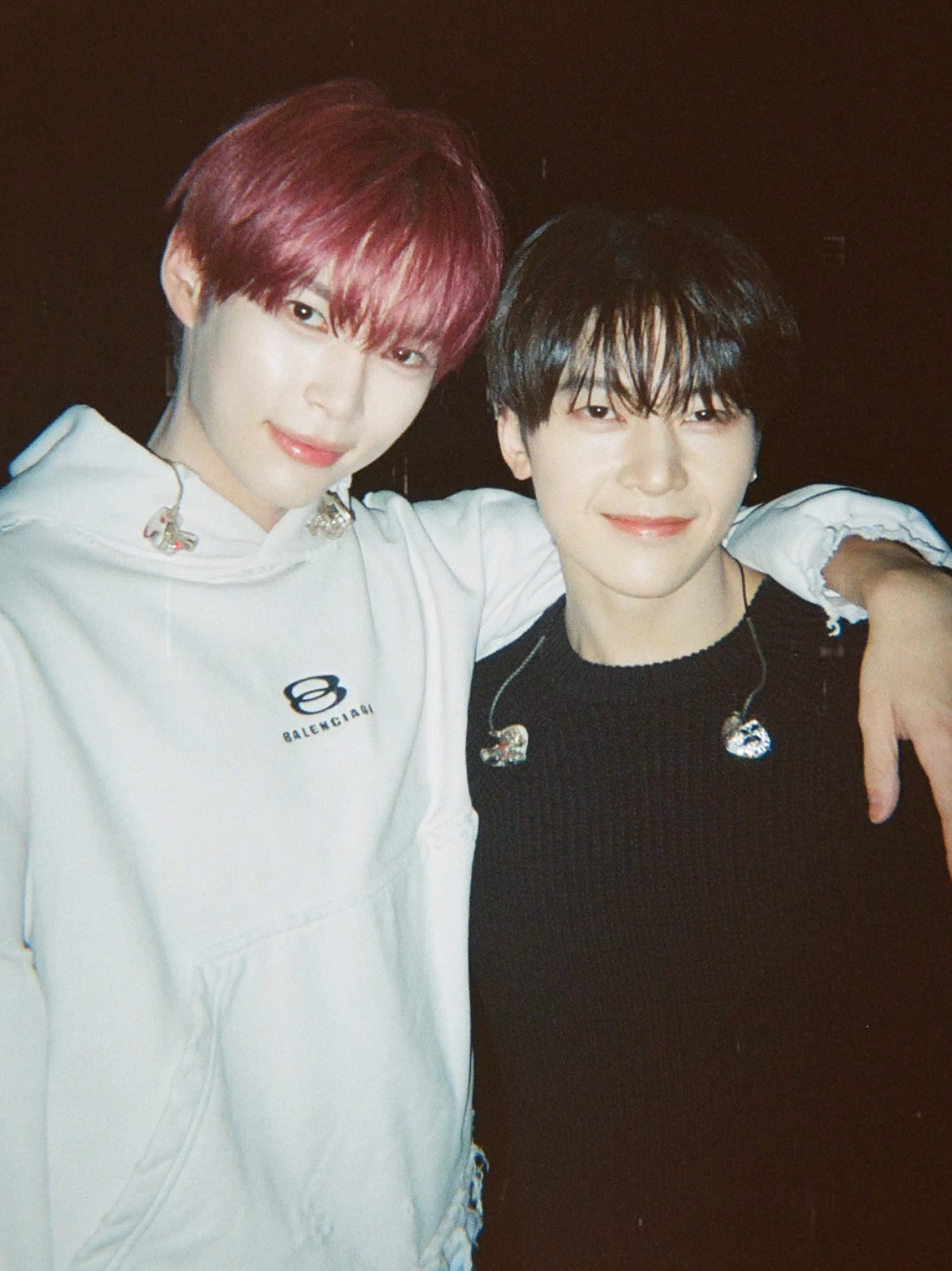 A moment captured by Seok Matthew (ZEROBASEONE)'s fan