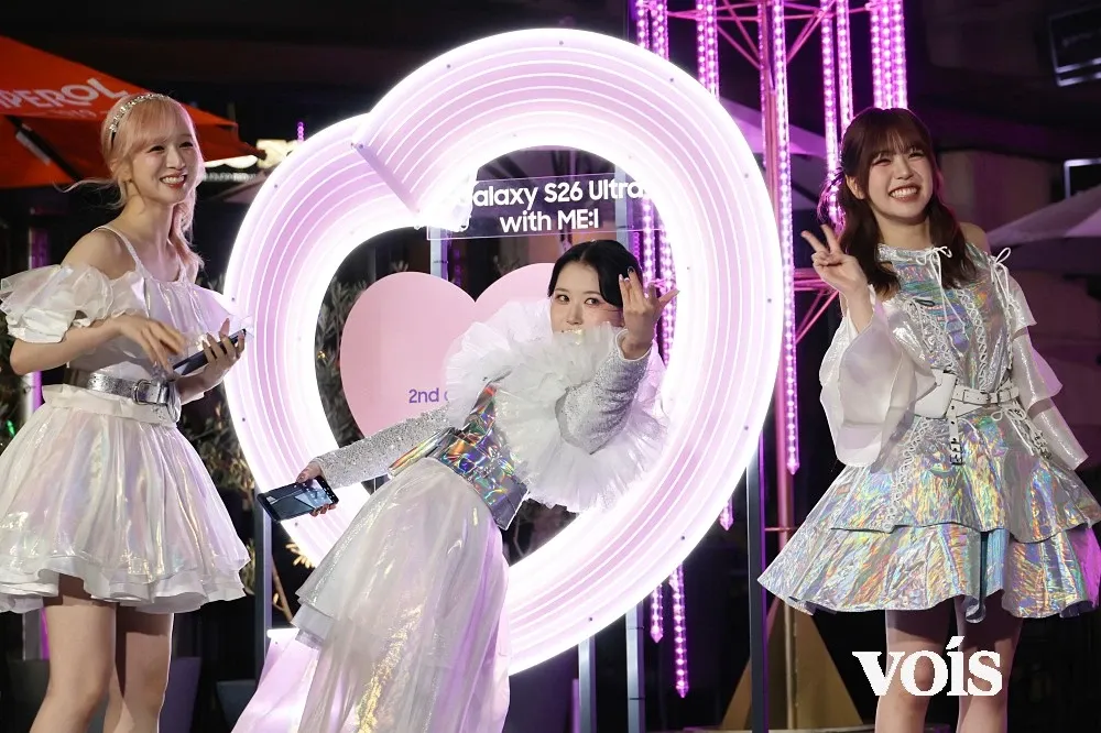 A moment captured by Kasahara Momona (ME:I)'s fan