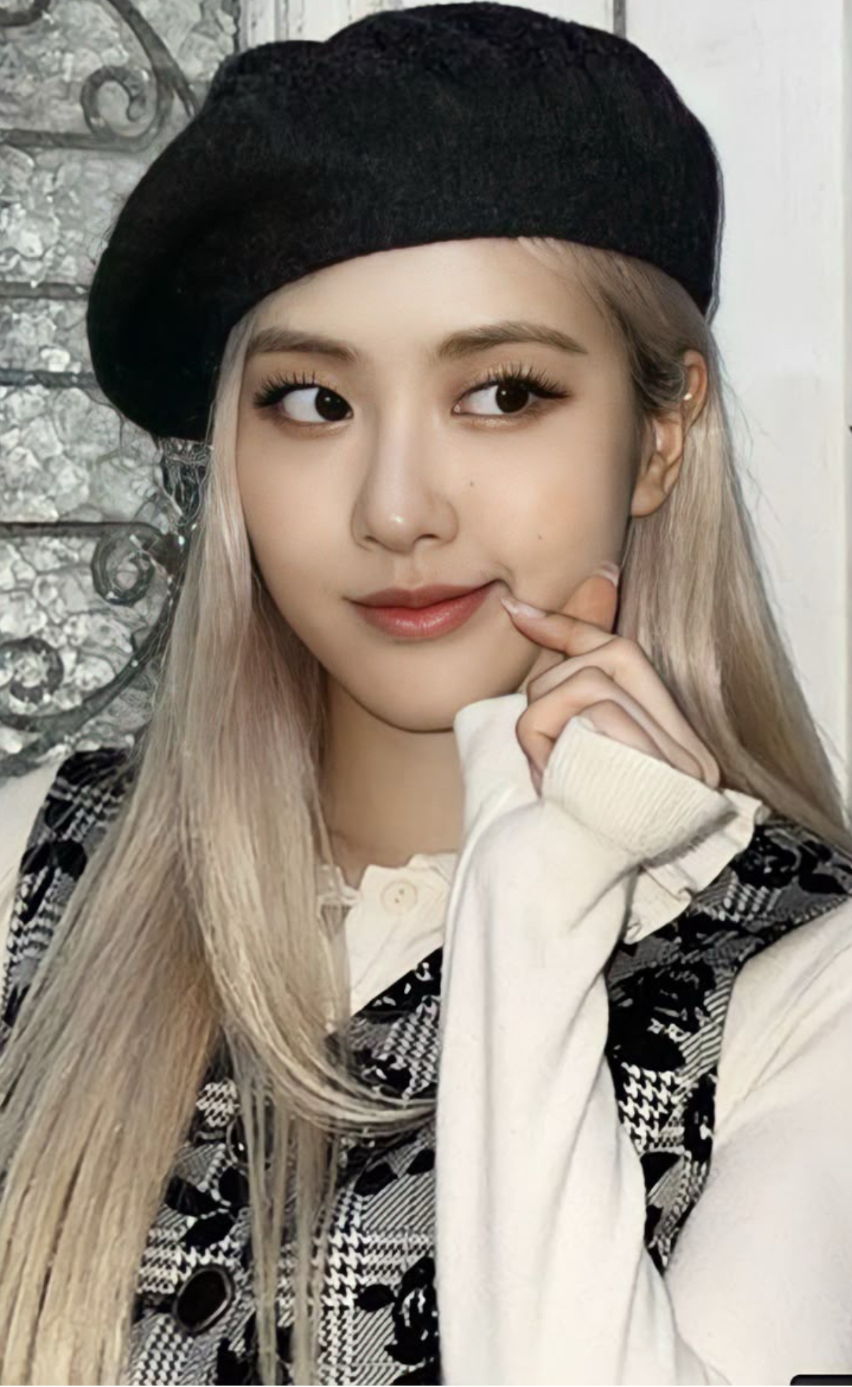 로제 (BLACKPINK)의 비하인드 컷