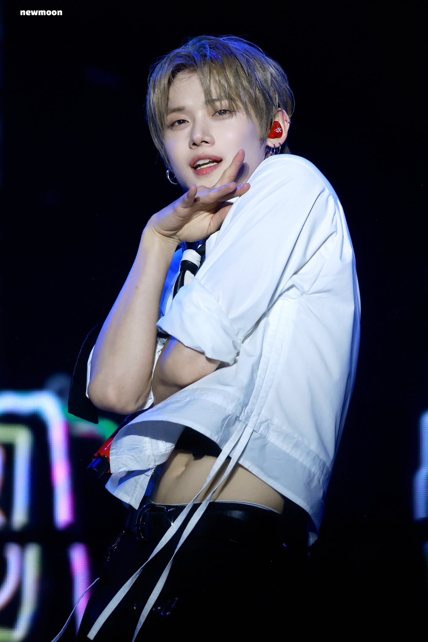 Recent activity shot of Yeonjun (TOMORROW X TOGETHER)