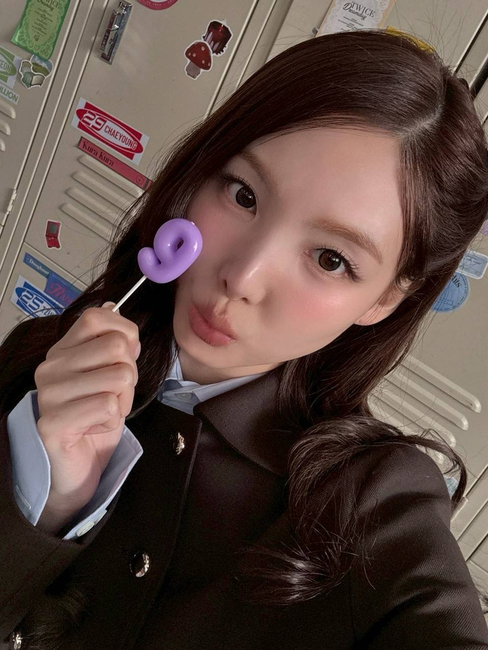 Latest photo of Nayeon (TWICE)