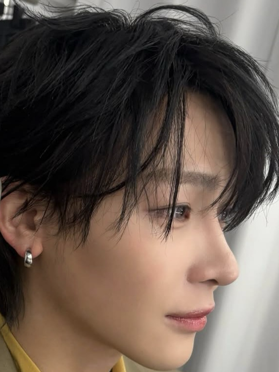 A moment captured by Nicholas (&TEAM)'s fan