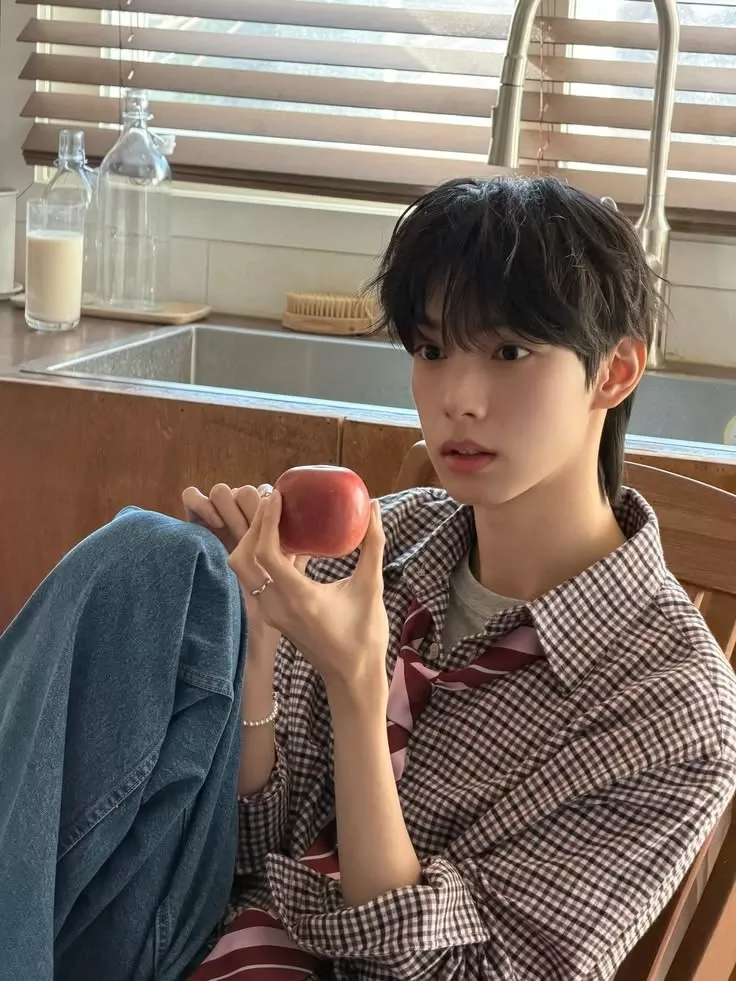 Behind-the-scenes cut of Chuei Liyu