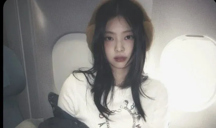 Recent activity shot of Jennie (BLACKPINK)