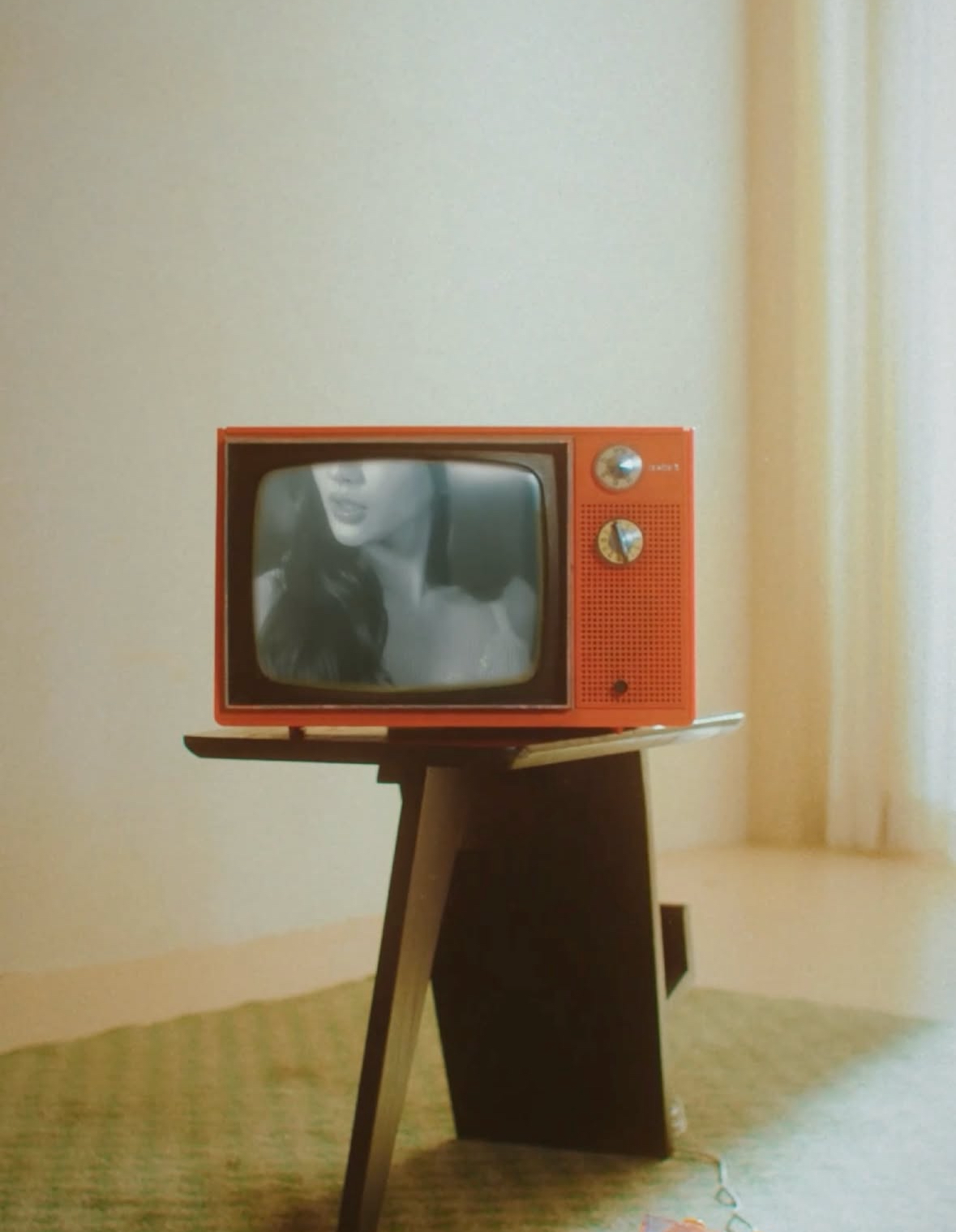 志效 (TWICE)的幕後花絮