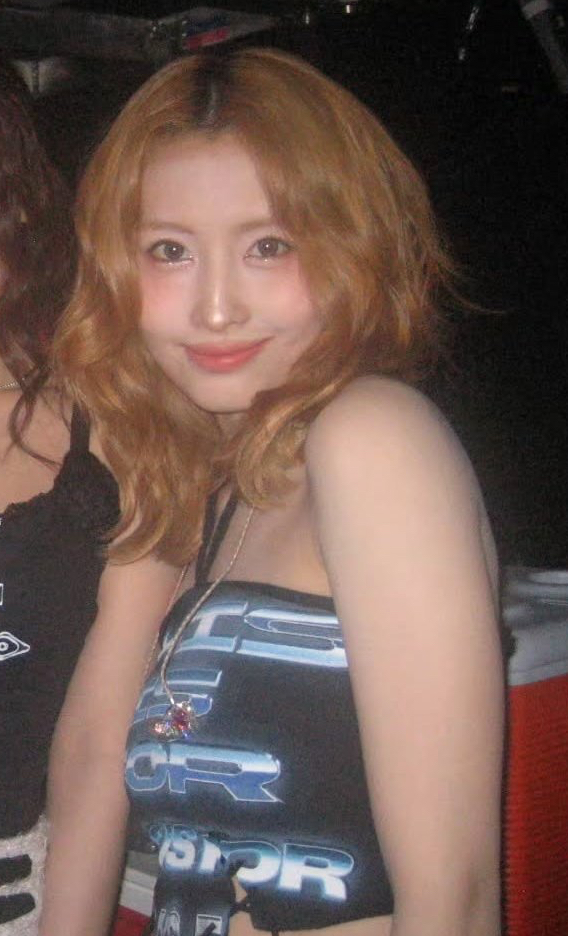 Momo (TWICE)粉絲拍下的瞬間