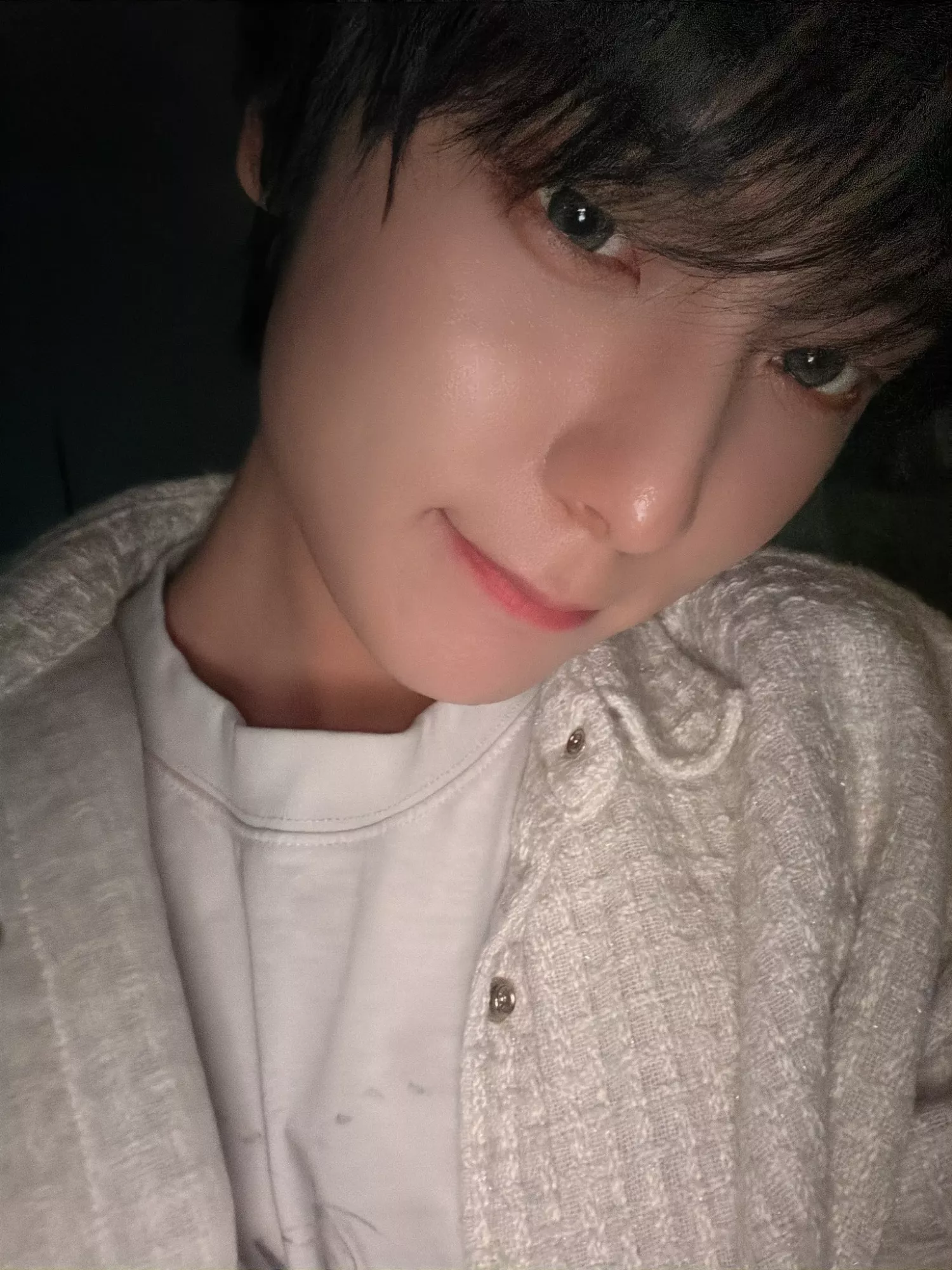 Latest photo of JEHYUN (OMEGA X)