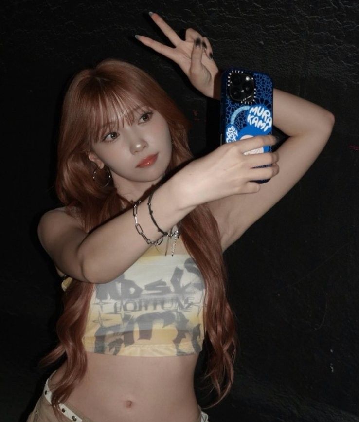 Recent activity shot of Mayuka (NiziU)