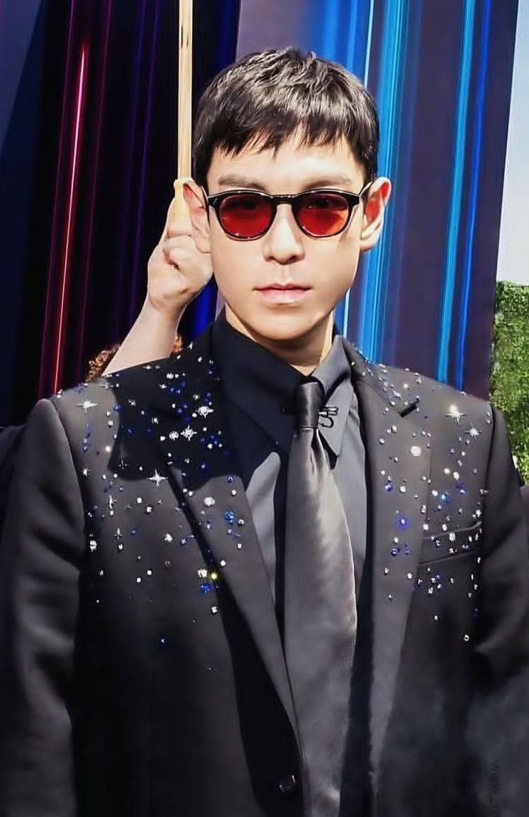 Recent activity shot of T.O.P