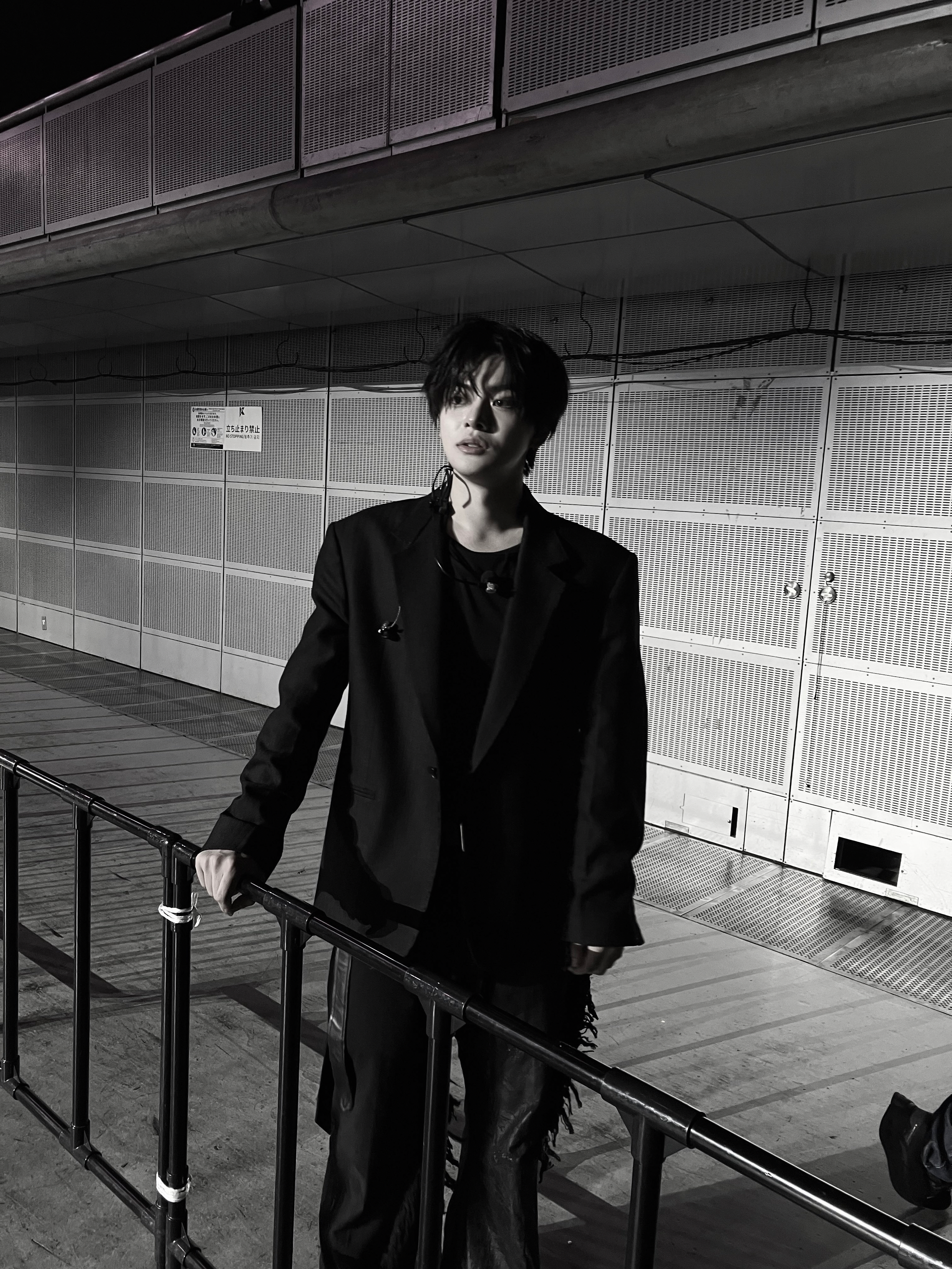Behind-the-scenes cut of Lee Leo (ALPHA DRIVE ONE)