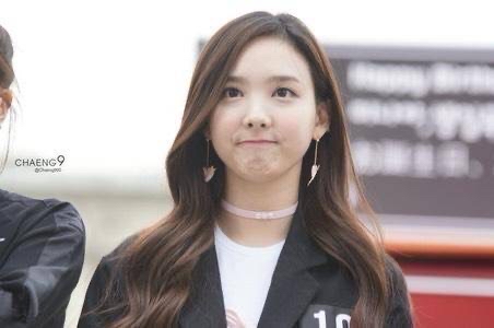 Momen yang diabadikan oleh penggemar Nayeon (TWICE)