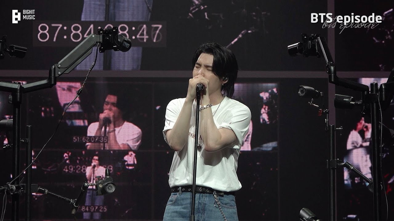 SUGA (BTS)の舞台裏ショット