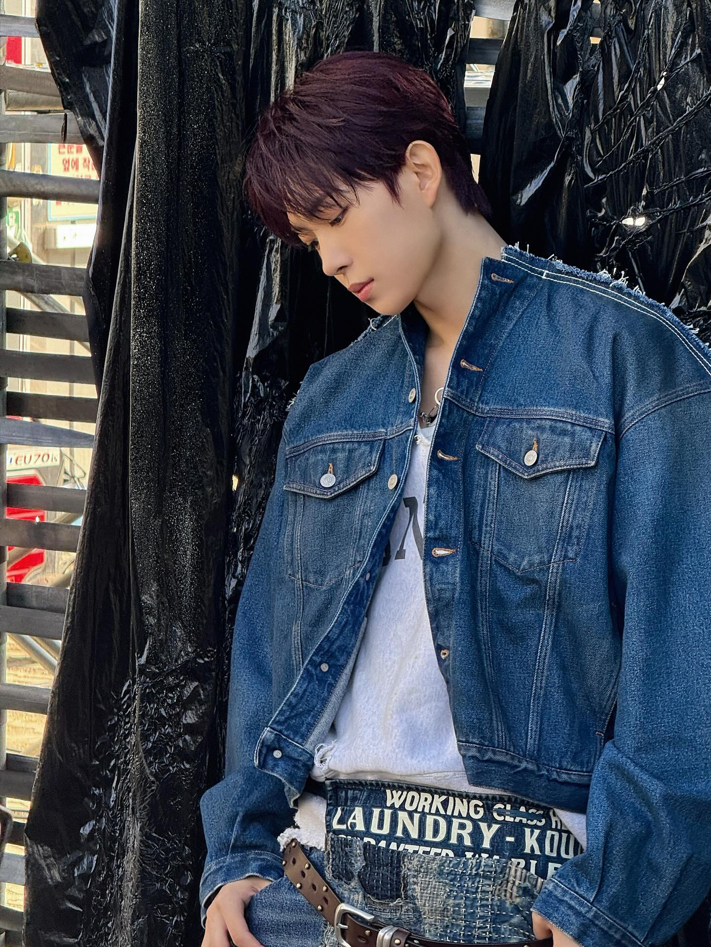 Behind-the-scenes cut of Kim Geonwoo (ALPHA DRIVE ONE)