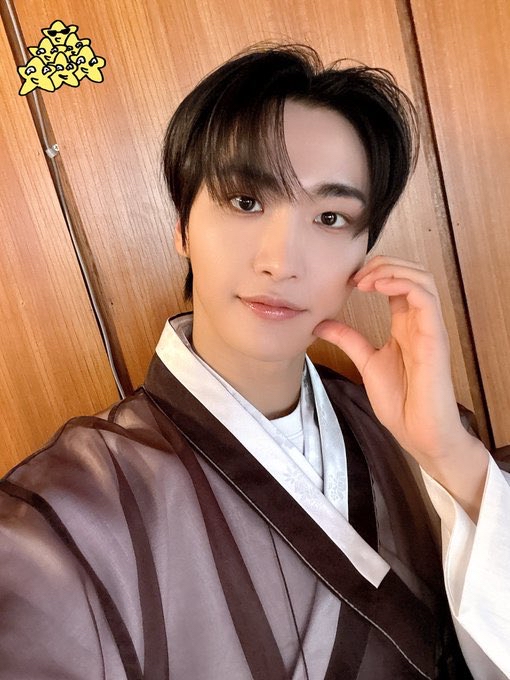 Latest photo of Seonghwa (ATEEZ)
