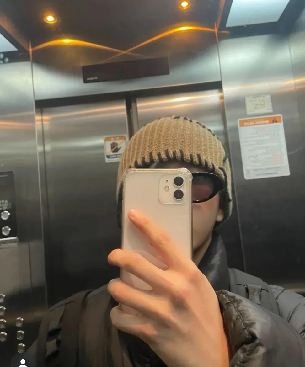 A moment captured by Woonhak (BOYNEXTDOOR)'s fan