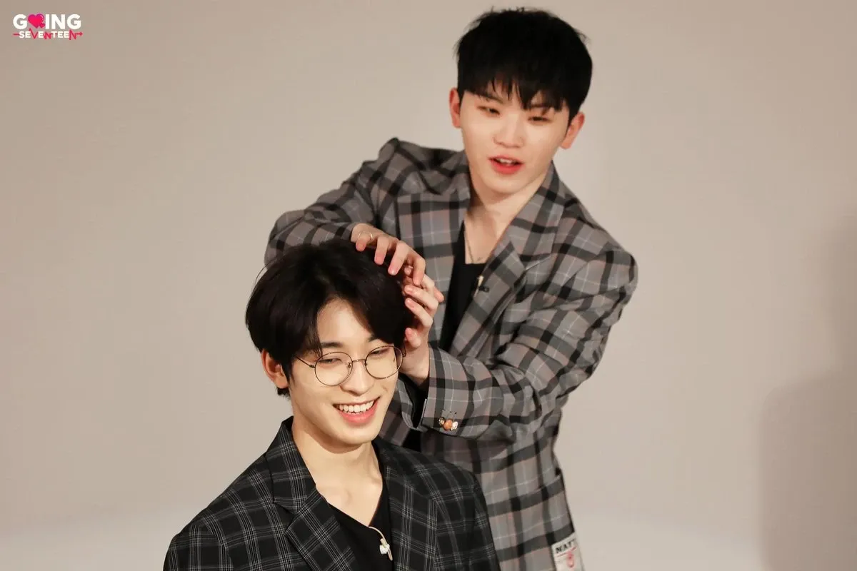 Momen yang diabadikan oleh penggemar Wonwoo (SEVENTEEN)