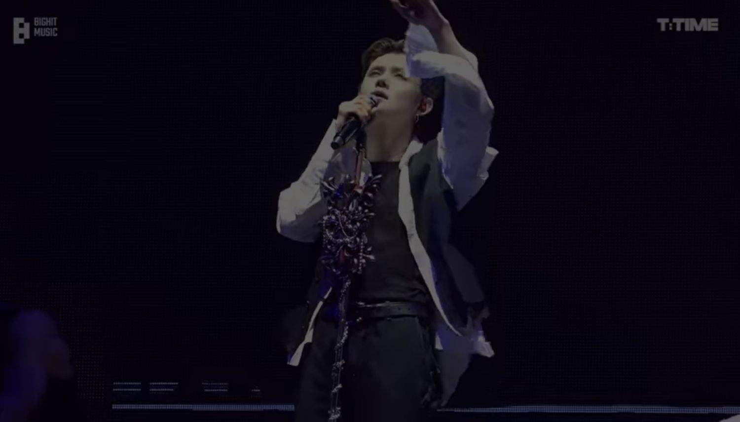 Behind-the-scenes cut of Yeonjun (TOMORROW X TOGETHER)