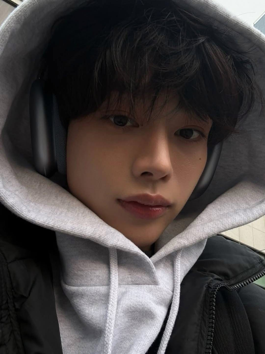 Behind-the-scenes cut of Hanbin (TEMPEST)