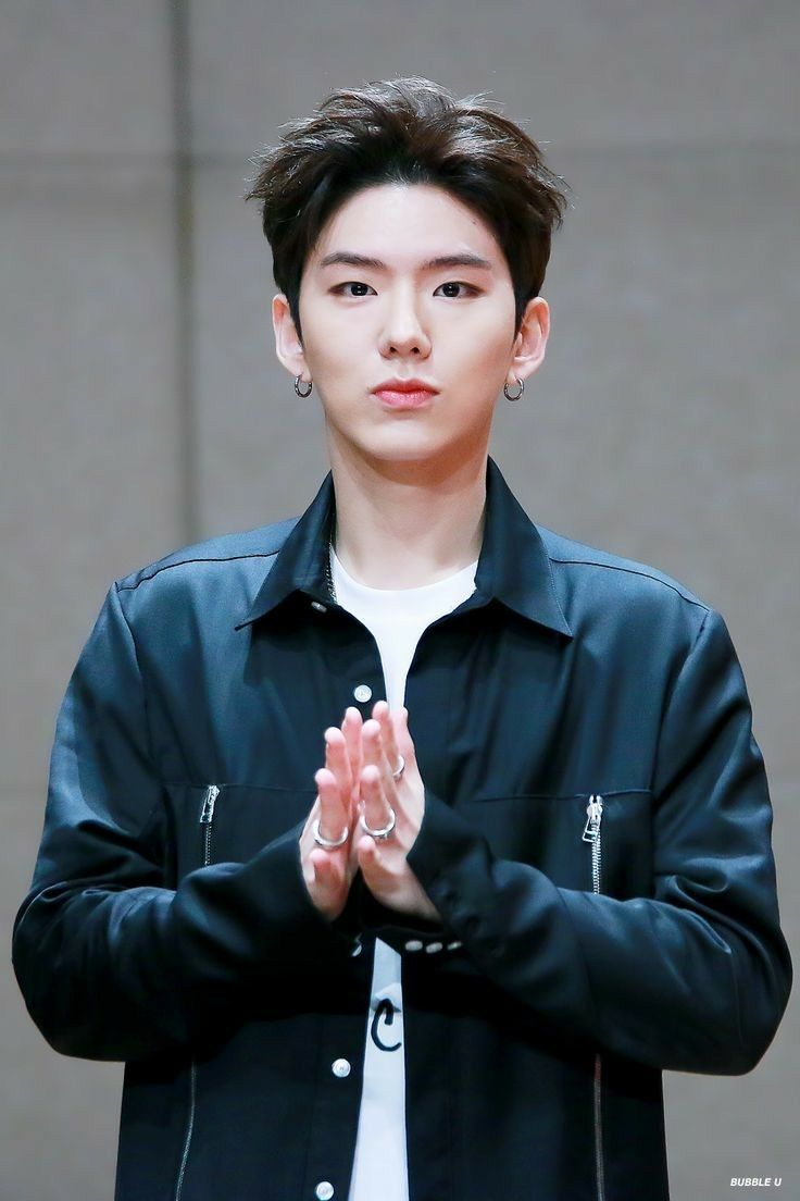 Recent activity shot of Kihyun (MONSTA X)