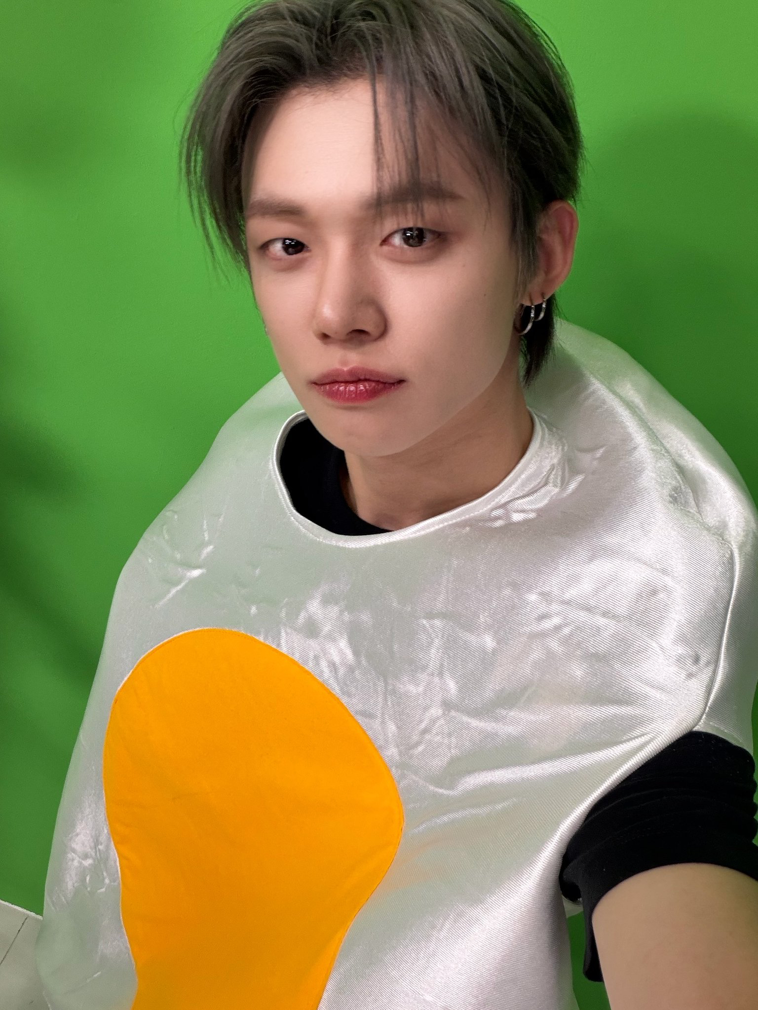 투모로우바이투게더의 비하인드 컷