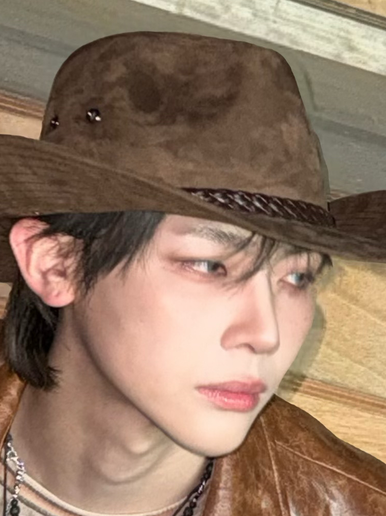 Behind-the-scenes cut of Nicholas (&TEAM)