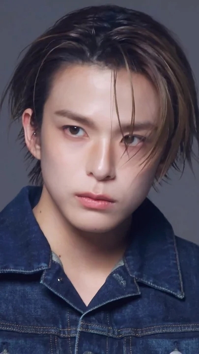 TREASUREの最近の活動写真